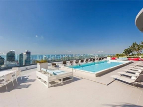 Penthouse With Breathtaking Brickell Views